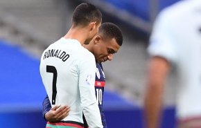 رونالدو يفضل مبابي على زميله السابق بنزيمة لهذا السبب!