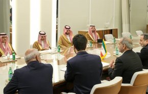 بزشكيان: ايران حريصة على توسيع التعاون مع السعودية في كافة المجالات