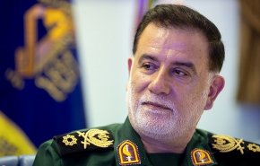 شاهد.. وصول جثمان الشهيد عباس نيلفروشان الى مطار بغداد