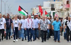 الرئيس الكوبي يقود مسيرة في هافانا تضامنًا مع الشعب الفلسطيني واللبناني