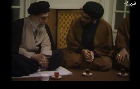 شاهد.. لقاءات تنشر لأول مرة بين الشهيد السيد نصر الله وآية الله السيد خامنئي