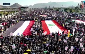 بالفيديو.. مسيرات ضخمة نصرة لغزة ومباركة للبنان في أغلب المدن اليمنية 
