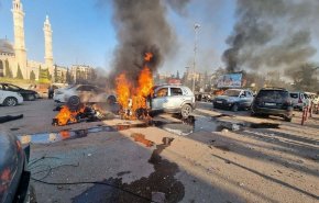شاهد/الجيش السوري يقصف رتلا عسكريا للارهابيين بحلب