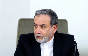 إيران تدعو الحكومة السورية و'المعارضة الشرعية' الی الحوار