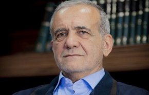 الرئيس الإيراني: الشعب السوري هو من يقرر مستقبل هذا البلد ونظامه السياسي