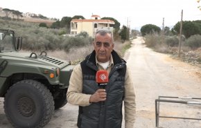 شاهد.. كاميرا قناة العالم في مدخل بلدة الخيام بإنتظار دخول الجيش اللبناني