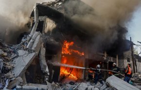 الاحتلال يواصل عدوانه على غزة بحرق منازل الفلسطينيين