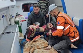20 شهيدا بينهم أطفال بقصف مدرسة مقابل مستشفى ناصر في خانيونس