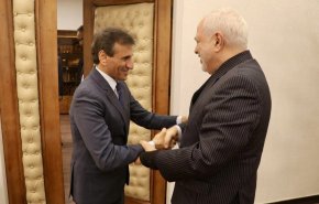 ظريف ومندوب غوتيريش يؤكدان أهمية تنمية العراق واستقراره
