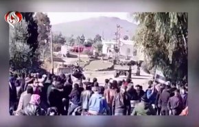 سوريا.. الاحتلال يفتح النار على المحتجين ضد توغله بريف القنيطرة
