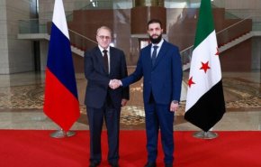روسيا تكشف موقفها من طلب الجولاني لتسليم الأسد