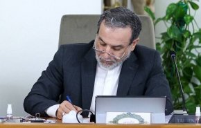 وزير الخارجية يبعث برسالة شكر إلى قائد الثورة الإسلامية

