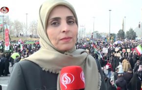 مسيرات حاشدة في إيران بانتصار الثورة تحمل رسائل للداخل والخارج
