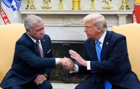 ترامب يقترح تهجير الفلسطينيين خلال اجتماعه مع الملك الأردني والأخير يرد!