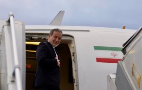 وزير الخارجية الإيراني يتوجه إلى عُمان