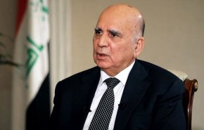 العراق يبدأ تسلم إرهابيين من سوريا ونقلهم إلى سجونه
