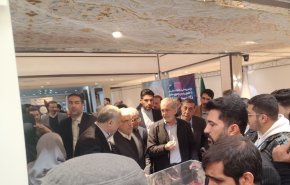 رئيس الجمهورية يزور معرض منجزات الشركات المعرفية