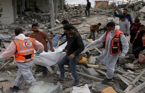 الدفاع المدني بغزة: انتشال 48 شهيدًا من مقبرة جماعية في شمال القطاع