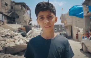 طفل غزي يفضح عنصريَّة قناة الـ 