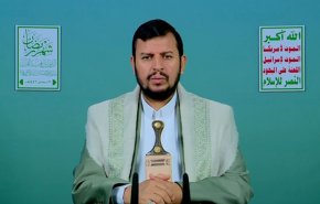 السيد الحوثي: حظر ملاحة العدو خطوة أولى لمواجهة تجويع الفلسطينيين
