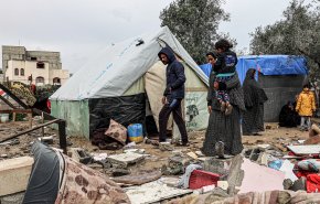 كارثة بيئية تهدد الحياة بغرق شوارع في غزة بمياه الصرف الصحي