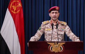 صنعاء تستهدف حاملة الطائرات الأميركية 