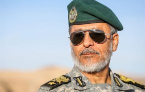 الادميرال سياري: سنعاقب المعتدين إذا تم اتخاذ أي إجراء ضد إيران