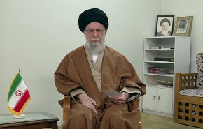 قائد الثورة: يجب أن تقف الأمة الإسلامية بوجه جرائم الكيان الصهيوني في غزة