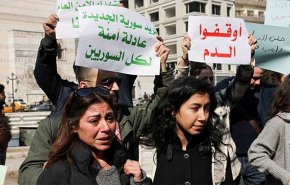 نزوح متواصل من أحياء 'بانياس' وانتشار أمني مشدد في 'جبلة'