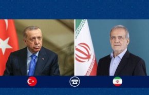الرئيسان بزشكيان واردوغان يبحثان العلاقات الثنائية والقضايا الاقليمية