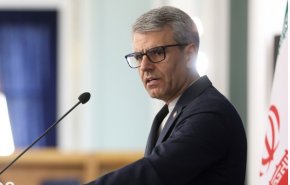 طهران تعرب عن قلقها البالغ إزاء التوترات بين الهند وباكستان
