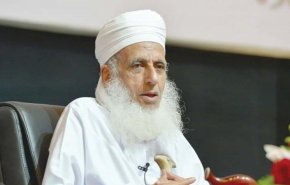 مفتي عمان: قوى الطغيان في العالم طأطأت رأسها لليمن
