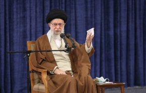 قائد الثورة الاسلامية: العدو الصهيوني يُعاقب.. انه يُعاقب الان