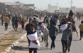 أدانة جرائم الاحتلال ضد الفلسطينيين أمام مراكز توزيع المساعدات في غزة