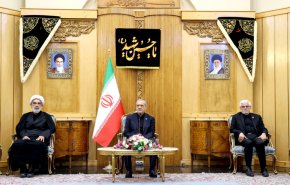 بزشكيان : نتطلع لرفع التبادلات التجارية مع باكستان لـ 10 مليارات دولار