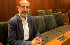 نائب حزب الله في البرلمان اللبناني: على السلطة أن تبادر فورا ‏إلى استدعاء السفيرة الأمريكية