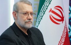 لاريجاني: إيران تدافع عن أمنها القومي بحزم