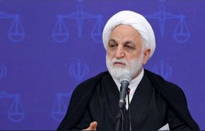 رئيس القضاء الايراني: لا مجال للمهادنة مع الخونة