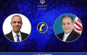 وزيرا خارجية ايران ومصر يبحثان الملف النووي الايراني