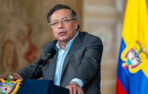 بيترو يهاجم ترامب: 'السلام الأمريكي' فشل في حل الصراعات العالمية
