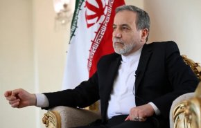 عراقجي: ايران تقف بقوة أمام الانتهاكات الصارخة للقانون الدولي
