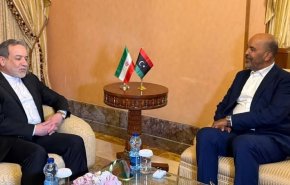 ايران وليبيا تؤكدان على تعزيز العلاقات في جميع المجالات
