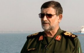 العميد تنغسيري: اختبرنا صاروخاً يتجاوز مداه الجغرافي مساحة الخليج الفارسي