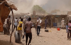 أكثر من 100 قتيل بهجمات على روضة أطفال ومستشفى بالسودان
