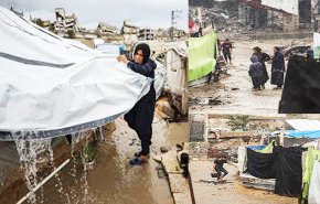 المنخفض يعمّق جراح غزة.. انهيارات وخيام غارقة وشهداء غربي المدينة