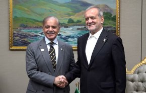 ايران وباكستان تؤكدان على تعزيز التعاون المشترك