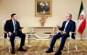 بزشکیان:التعاون الإسلامي والبريكس منصات لتعزيز الوحدة والتنمية