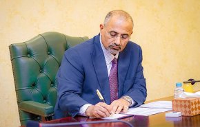 رئيس 'المجلس الانتقالي الجنوبي' يرفض التصريح لهبوط طائرة سعودية