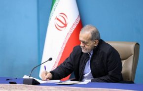 الرئيس الايراني يوعز بإجراء تحقيق شامل في الاضطرابات بمحافظة إيلام 