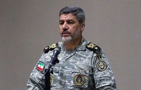 الجيش الإيراني يحذر.. قواعد أمريكا في مرمى نيراننا